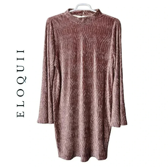 1701.‎ ELOQUII FLARE LONG SLEEVE OPEN BACK RIBBED VELVET KNEE LENGTH DRESS SZ 24 - Picture 1 of 9
